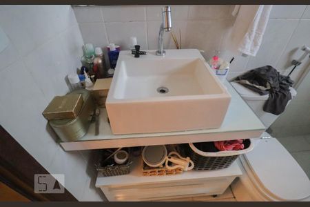 Casa à venda com 210m², 5 quartos e 2 vagas Casa à venda com 210m², 5 quartos e 2 vagasBanheiro da Suíte1