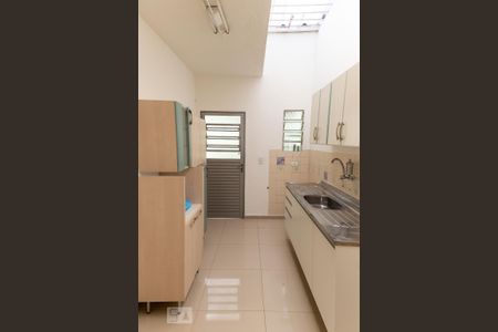 Cozinha de casa para alugar com 2 quartos, 50m² em Butantã, São Paulo