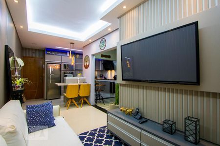 Sala de apartamento para alugar com 2 quartos, 70m² em Parque Oratório, Santo André