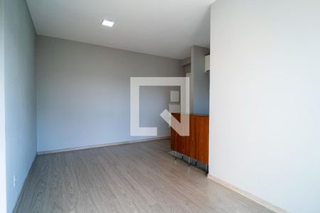 Apartamento para alugar com 56m², 2 quartos e 1 vaga Apartamento para alugar com 56m², 2 quartos e 1 vagaSala