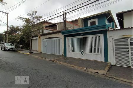 Casa à venda com 110m², 2 quartos e 1 vagaFachada