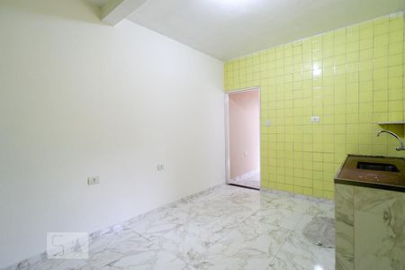 Casa para alugar com 50m², 1 quarto e sem vaga Casa para alugar com 50m², 1 quarto e sem vagaCozinha