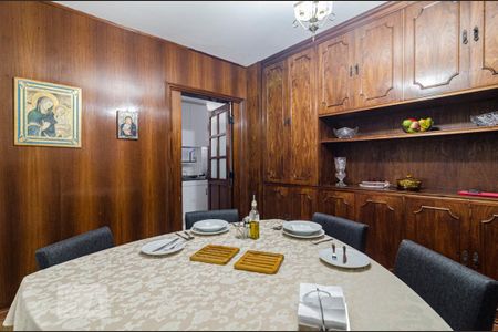 Apartamento à venda com 201m², 3 quartos e 2 vagas Apartamento à venda com 201m², 3 quartos e 2 vagasCopa