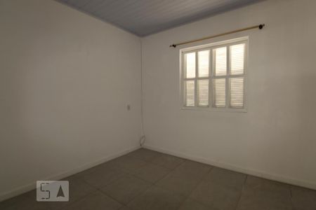 Dormitório de casa para alugar com 1 quarto, 42m² em Santo Antônio, Porto Alegre