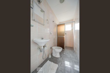 Studio para alugar com 43m², 1 quarto e sem vaga Studio para alugar com 43m², 1 quarto e sem vagaBanheiro