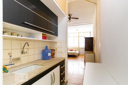 Studio à venda com 37m², 1 quarto e sem vaga Studio à venda com 37m², 1 quarto e sem vagaCozinha