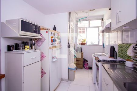 Apartamento à venda com 68m², 2 quartos e 1 vaga Apartamento à venda com 68m², 2 quartos e 1 vagaCozinha