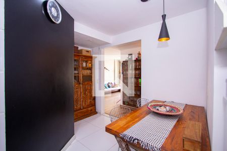 Apartamento à venda com 68m², 2 quartos e 1 vaga Apartamento à venda com 68m², 2 quartos e 1 vagaCozinha