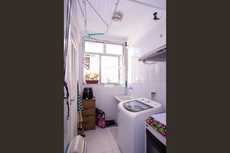 Apartamento à venda com 68m², 2 quartos e 1 vaga Apartamento à venda com 68m², 2 quartos e 1 vagaÁrea de Serviço