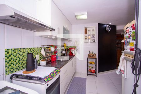 Apartamento à venda com 68m², 2 quartos e 1 vaga Apartamento à venda com 68m², 2 quartos e 1 vagaCozinha
