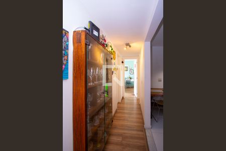 Apartamento à venda com 68m², 2 quartos e 1 vaga Apartamento à venda com 68m², 2 quartos e 1 vagaCorredor