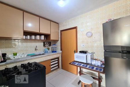 Apartamento à venda com 60m², 2 quartos e 2 vagasCozinha