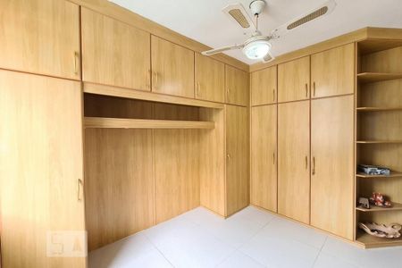 Apartamento à venda com 60m², 2 quartos e 2 vagasQuarto 1