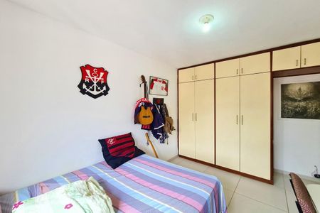 Apartamento à venda com 60m², 2 quartos e 2 vagasQuarto 2
