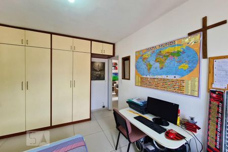 Apartamento à venda com 60m², 2 quartos e 2 vagasQuarto 2