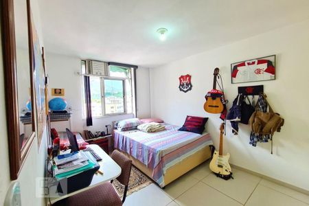 Apartamento à venda com 60m², 2 quartos e 2 vagasQuarto 2