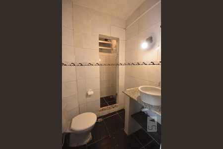 Apartamento à venda com 77m², 2 quartos e sem vagaBanheiro Social