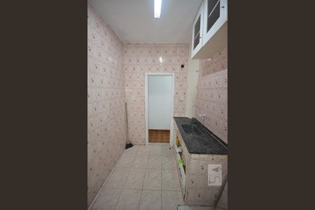 Apartamento à venda com 77m², 2 quartos e sem vagaCozinha