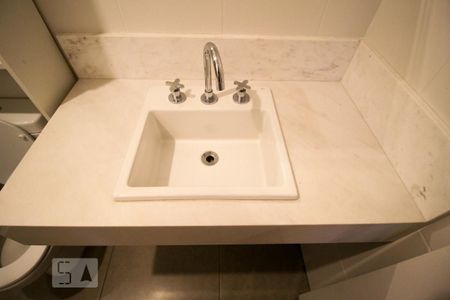 Studio para alugar com 34m², 1 quarto e 1 vaga Studio para alugar com 34m², 1 quarto e 1 vagaBanheiro