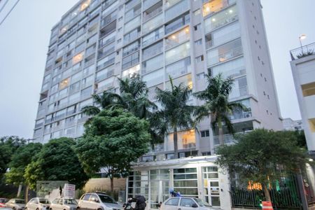 Studio para alugar com 34m², 1 quarto e 1 vaga Studio para alugar com 34m², 1 quarto e 1 vagaPortaria e fachada