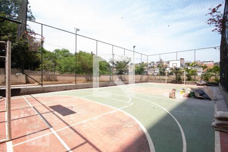 Apartamento para alugar com 65m², 3 quartos e 1 vagaQuadras