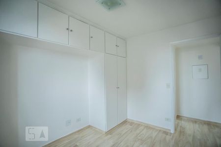 Quarto 1 - Armários de apartamento para alugar com 2 quartos, 46m² em Vila Guarani (z Sul), São Paulo