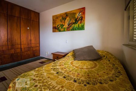 Casa à venda com 240m², 4 quartos e 8 vagasQuarto 1