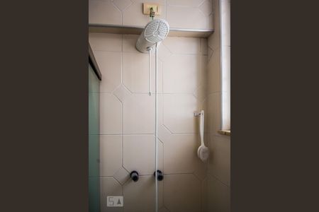 Casa à venda com 240m², 4 quartos e 8 vagasBanheiro da Suíte