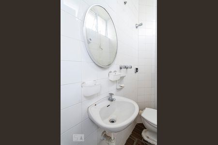 Apartamento à venda com 159m², 2 quartos e 1 vagaBanheiro de serviço