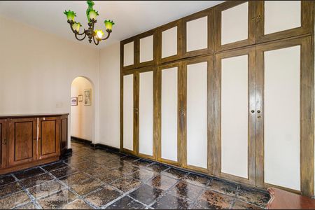 Apartamento à venda com 159m², 2 quartos e 1 vagaSuíte