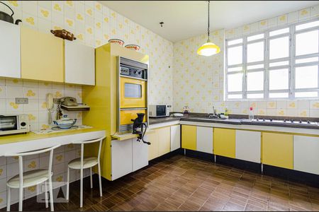 Apartamento à venda com 159m², 2 quartos e 1 vagaCozinha