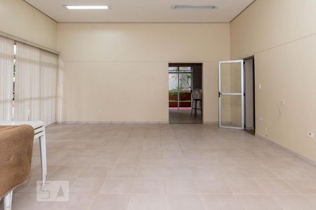 Apartamento à venda com 85m², 3 quartos e 2 vagas Apartamento à venda com 85m², 3 quartos e 2 vagasÁrea comum - Salão de festas