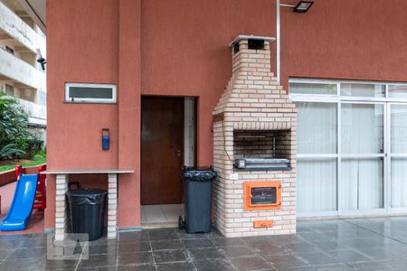 Apartamento à venda com 85m², 3 quartos e 2 vagas Apartamento à venda com 85m², 3 quartos e 2 vagasÁrea comum - Churrasqueira