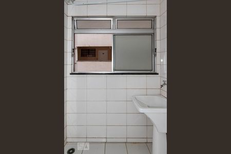 Apartamento à venda com 85m², 3 quartos e 2 vagas Apartamento à venda com 85m², 3 quartos e 2 vagasÁrea de Serviço