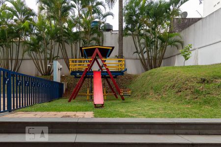 Apartamento à venda com 85m², 3 quartos e 2 vagas Apartamento à venda com 85m², 3 quartos e 2 vagasÁrea Comum - Playground