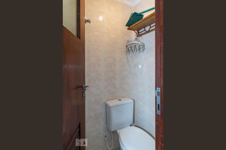 Apartamento à venda com 85m², 3 quartos e 2 vagas Apartamento à venda com 85m², 3 quartos e 2 vagasBanheiro de Serviço