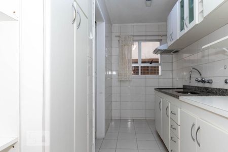 Apartamento à venda com 85m², 3 quartos e 2 vagas Apartamento à venda com 85m², 3 quartos e 2 vagasCozinha