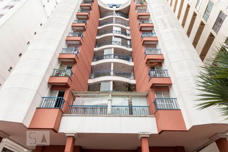 Apartamento à venda com 85m², 3 quartos e 2 vagas Apartamento à venda com 85m², 3 quartos e 2 vagasFachada