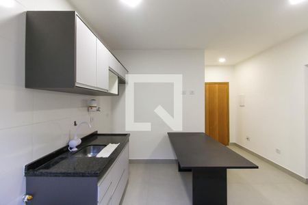 Casa de condomínio para alugar com 45m², 2 quartos e sem vaga Casa de condomínio para alugar com 45m², 2 quartos e sem vagaCozinha