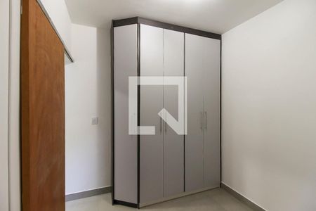 Quarto 2 de casa de condomínio para alugar com 2 quartos, 45m² em Vila Celeste, São Paulo