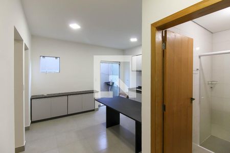 Sala/Cozinha de casa de condomínio para alugar com 2 quartos, 45m² em Vila Celeste, São Paulo