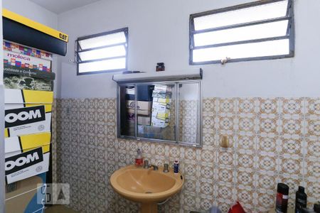 Casa à venda com 731m², 4 quartos e 7 vagasBanheiro Suíte