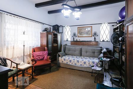 Sala de TV de casa à venda com 4 quartos, 731m² em Lapa, São Paulo