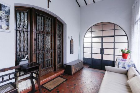 Casa à venda com 731m², 4 quartos e 7 vagasHall Entrada