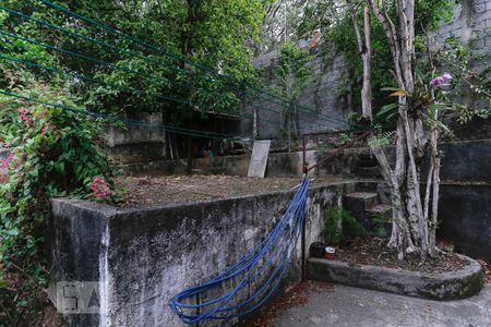 Casa à venda com 731m², 4 quartos e 7 vagasQuintal