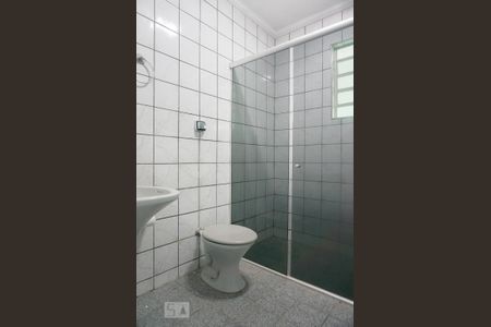 Casa para alugar com 280m², 3 quartos e 8 vagasBanheiro