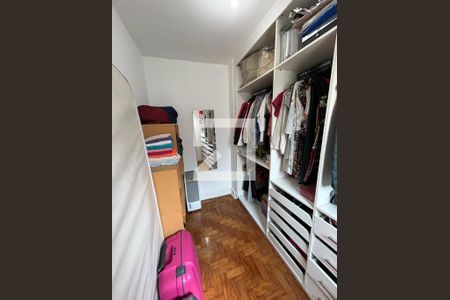 Apartamento à venda com 107m², 3 quartos e 1 vagaCloset da suíte