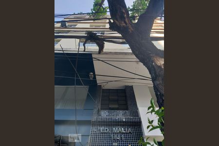 Apartamento à venda com 35m², 1 quarto e sem vagaFachada