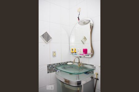 Suite -Banheiro de casa para alugar com 2 quartos, 240m² em Vila Valqueire, Rio de Janeiro