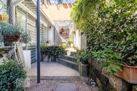 Casa à venda com 250m², 4 quartos e 2 vagasJardim